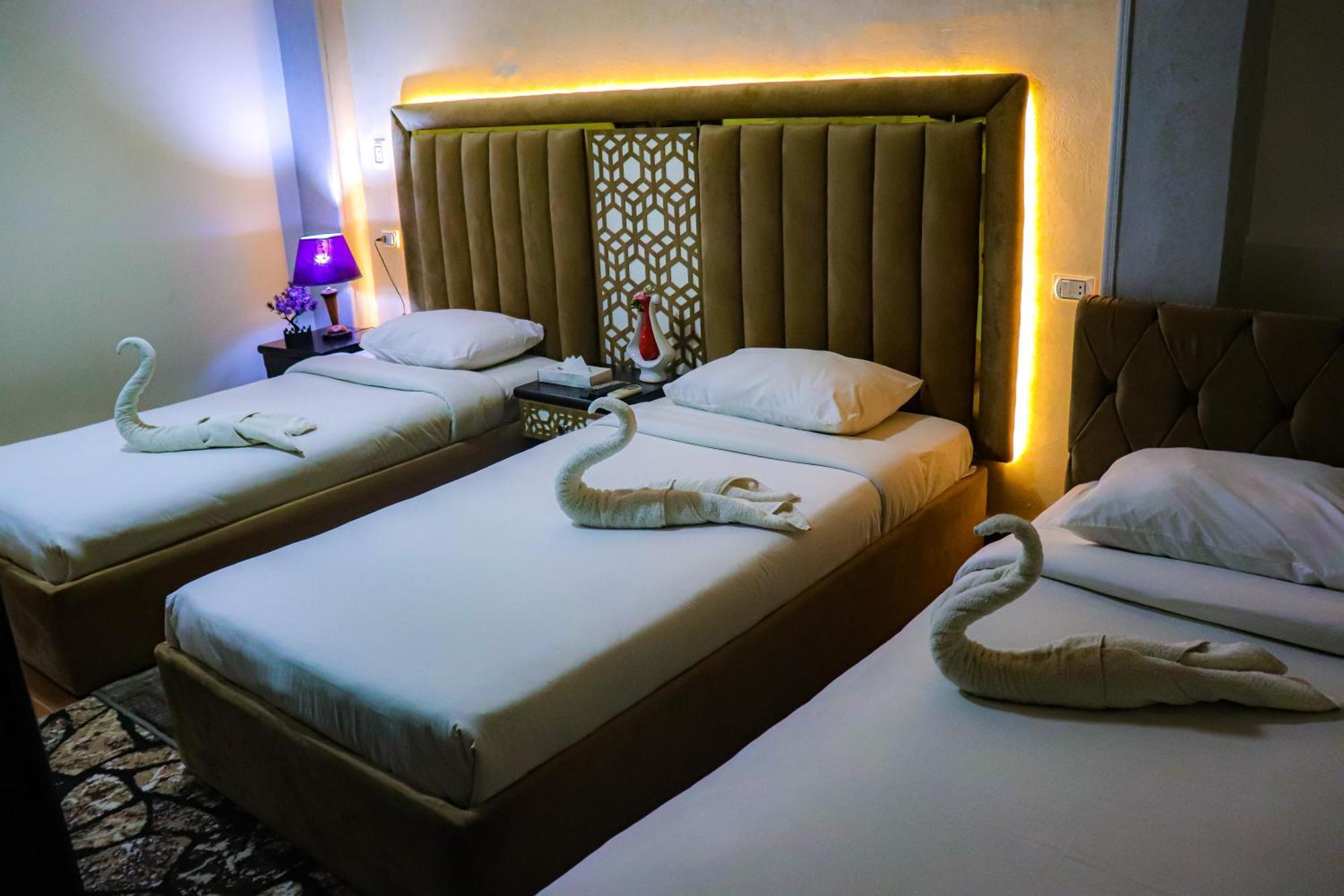 Golden Pyramids Inn Kafret el-Gabal 外观 照片