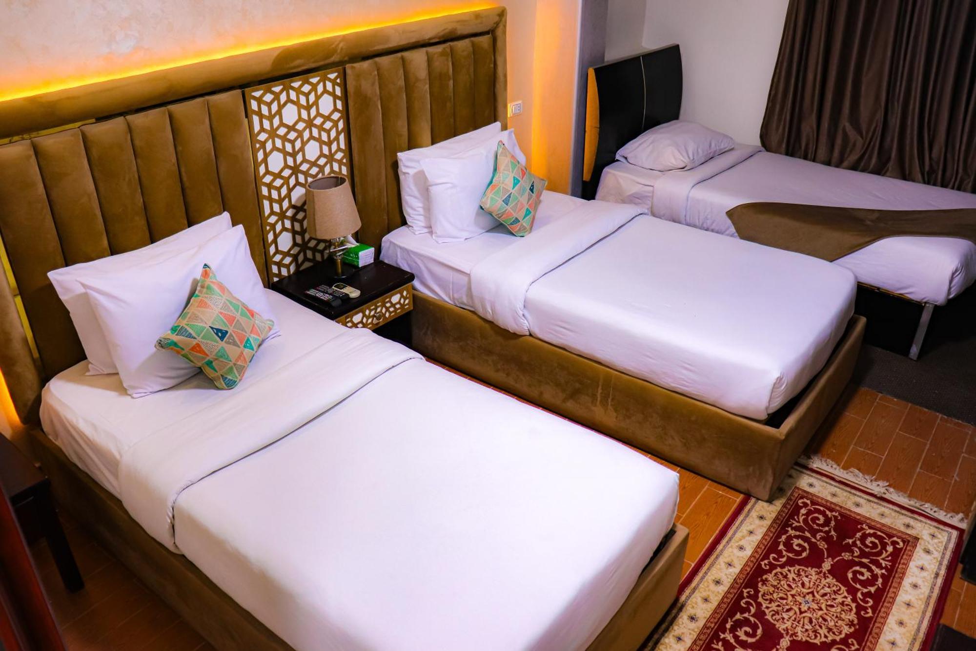 Golden Pyramids Inn Kafret el-Gabal 外观 照片