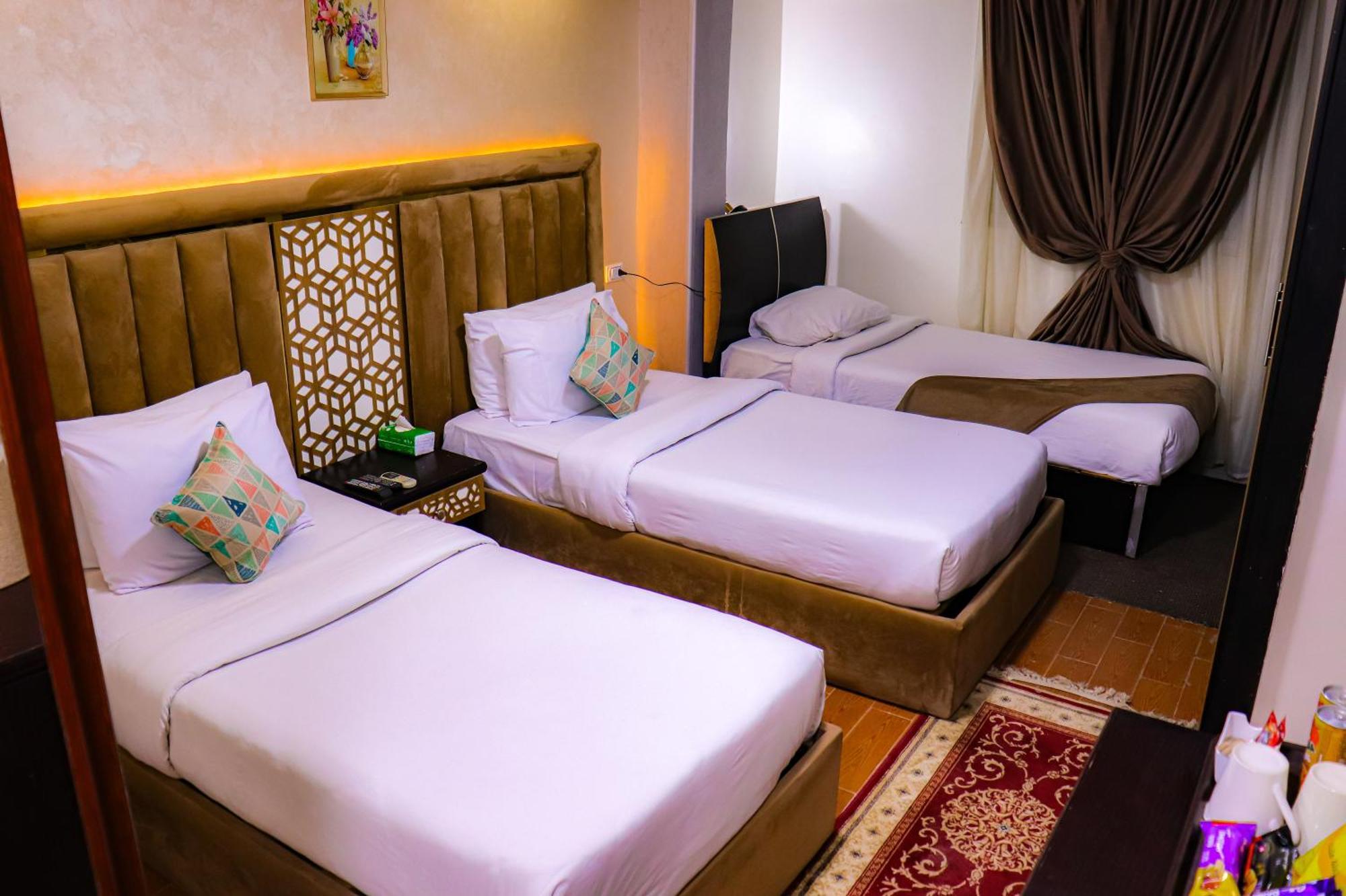 Golden Pyramids Inn Kafret el-Gabal 外观 照片